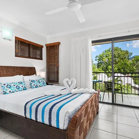 Blue Lagoon Resort Trinity Beach Exterior photo